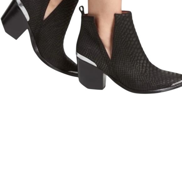 Jeffrey Campbell Cromwell Western Boots - Picture 2 of 15